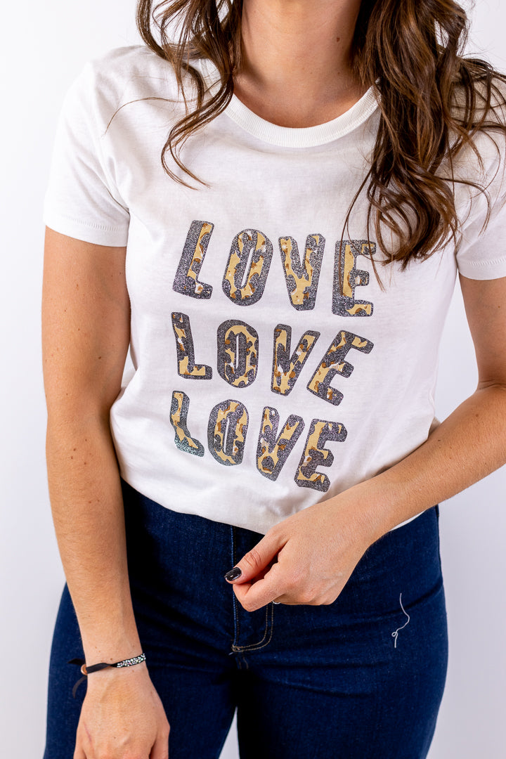 T-shirt GAN love